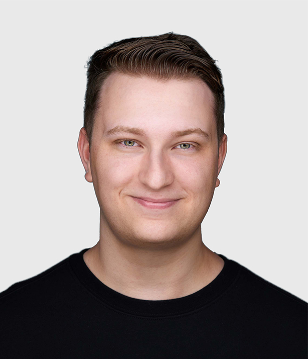 Colin Headshot
